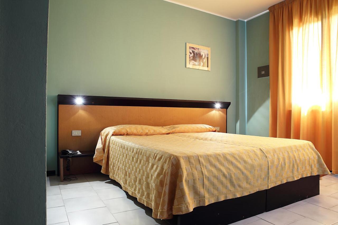 Green Sporting Club Hotel ألغيرو المظهر الخارجي الصورة